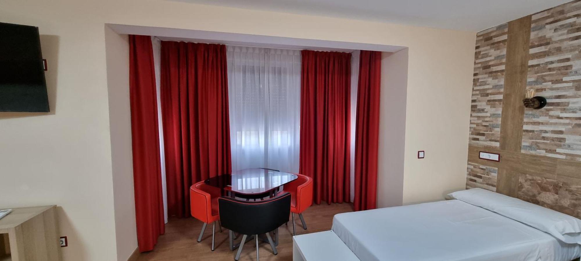 Gavilanes 2 2* Toledo